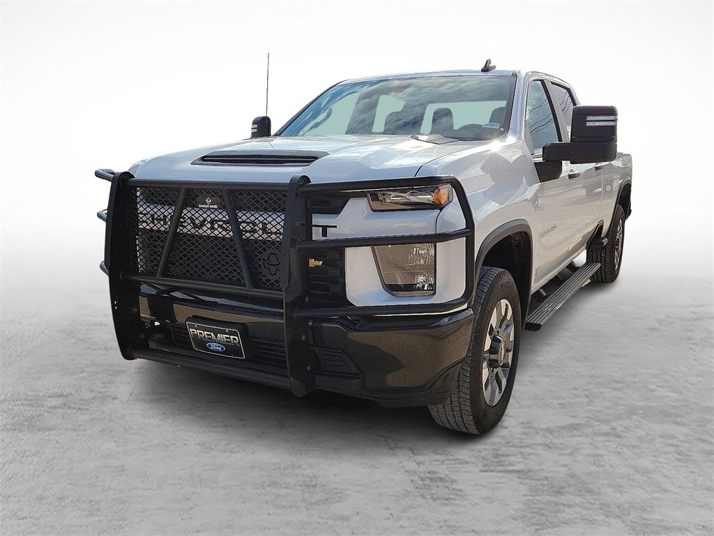 2023 Chevrolet Silverado 2500HD Custom photo 4