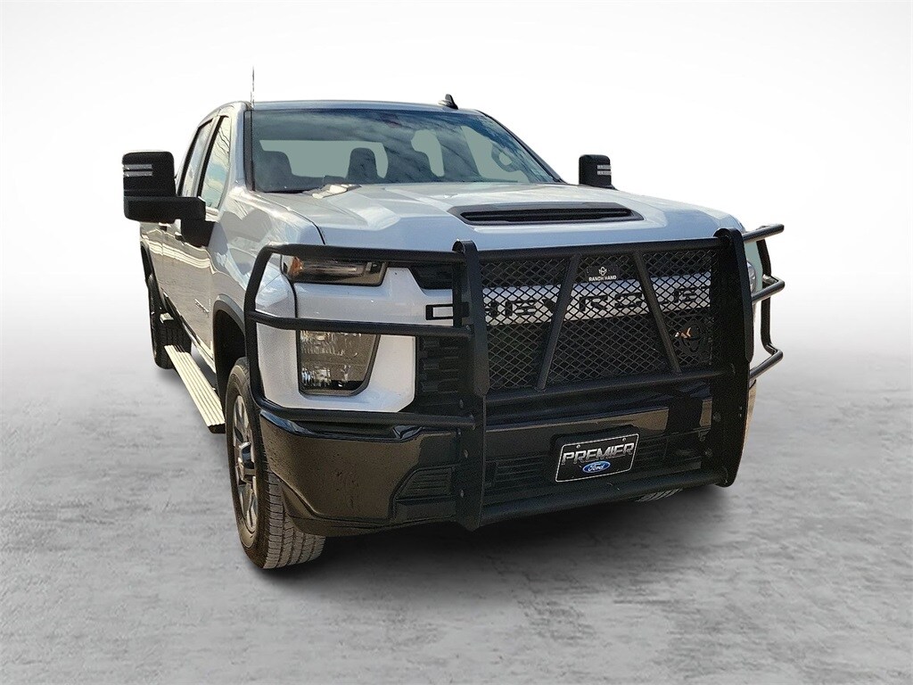 2023 Chevrolet Silverado 2500HD Custom photo 2