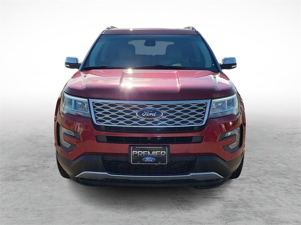 2016 Ford Explorer Platinum photo 3