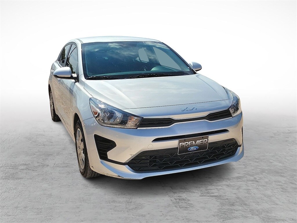 2022 Kia Rio LX photo 2