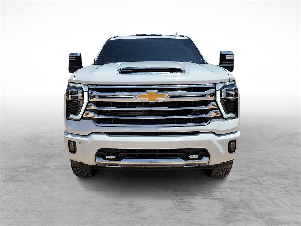 Used 2024 Chevrolet Silverado 2500HD High Country Crew Cab Short Bed Truck