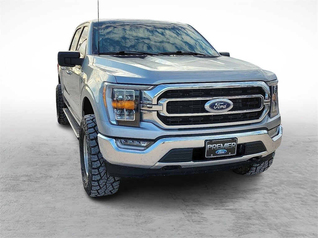 2023 Ford F-150 XLT photo 2