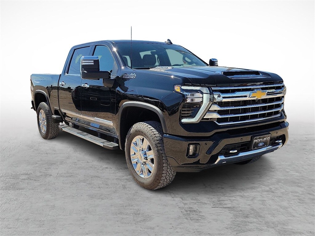 Used 2025 Chevrolet Silverado 2500 HD High Country Truck Crew Cab