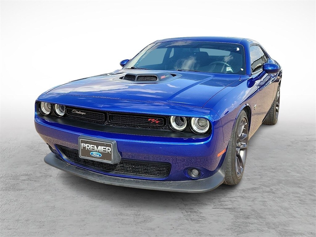 2022 Dodge Challenger R/T Scat Pack photo 4