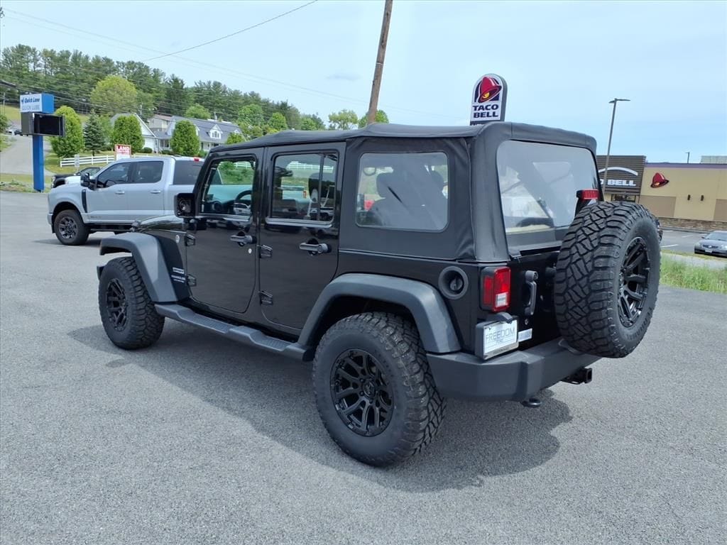 Used 2013 Jeep Wrangler Unlimited Sport SUV