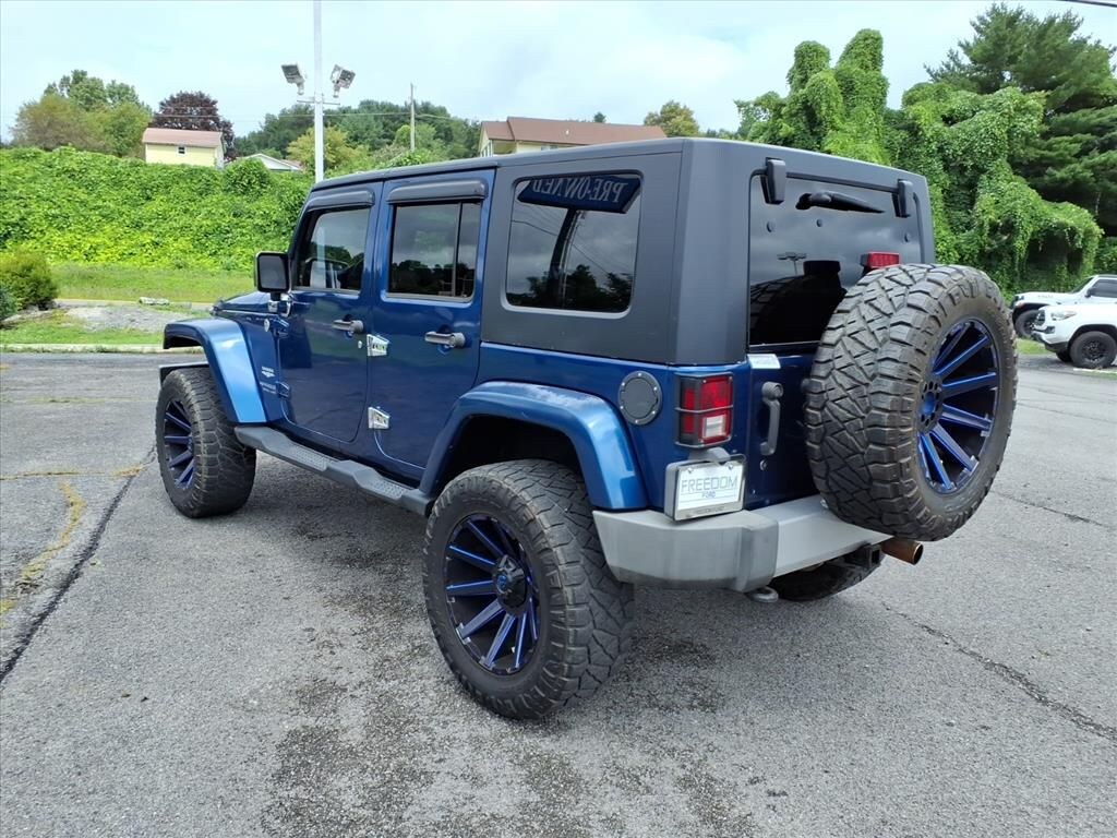 Used 2009 Jeep Wrangler Unlimited Sahara SUV