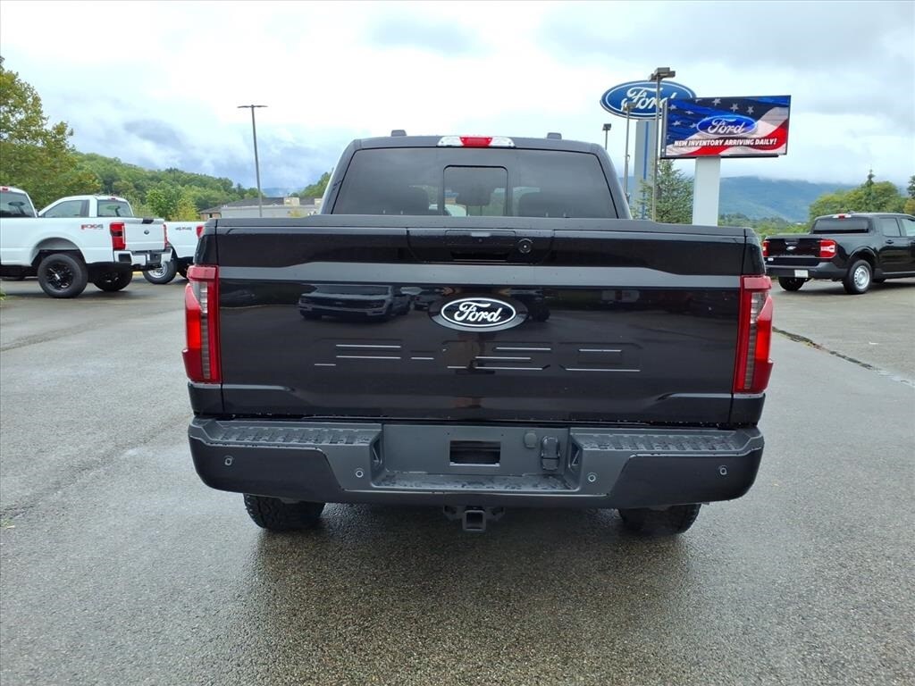 New 2025 Ford F-150 XLT Truck SuperCrew Cab