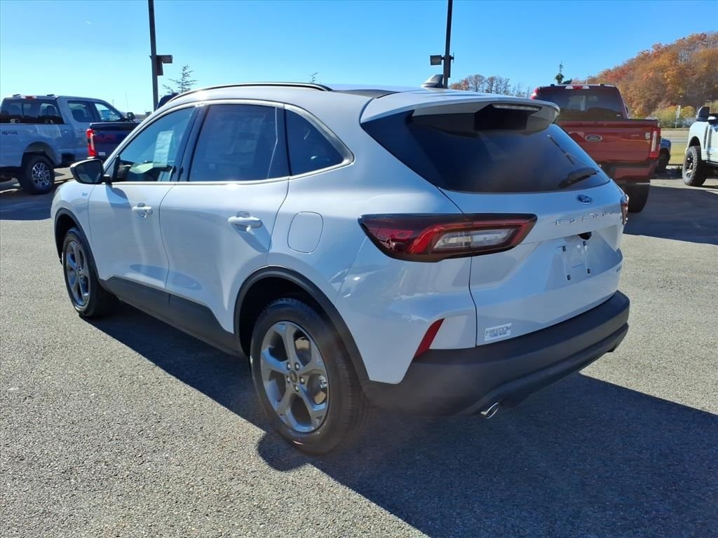 New 2026 Ford Escape ST-Line SUV