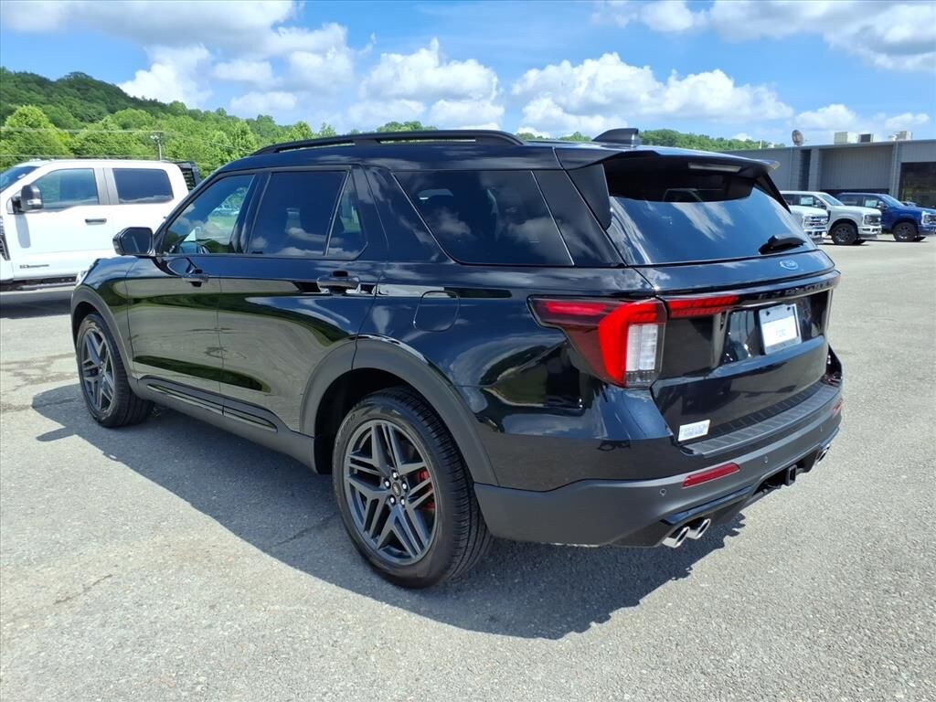New 2026 Ford Explorer ST SUV