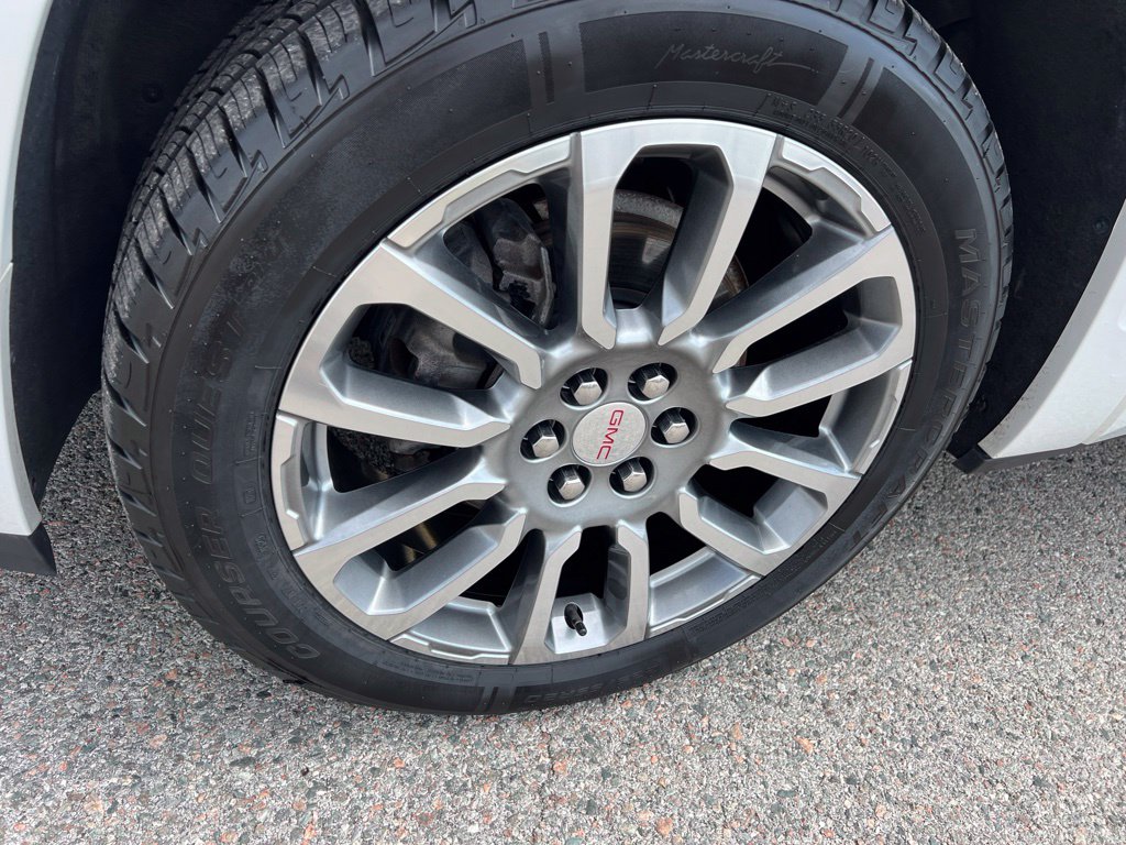 Used 2023 GMC Acadia Denali SUV