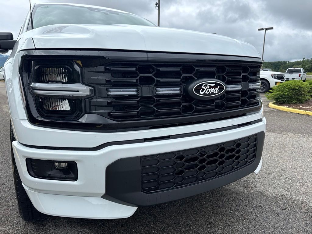 2026 Ford F-150 STX - Photo 6