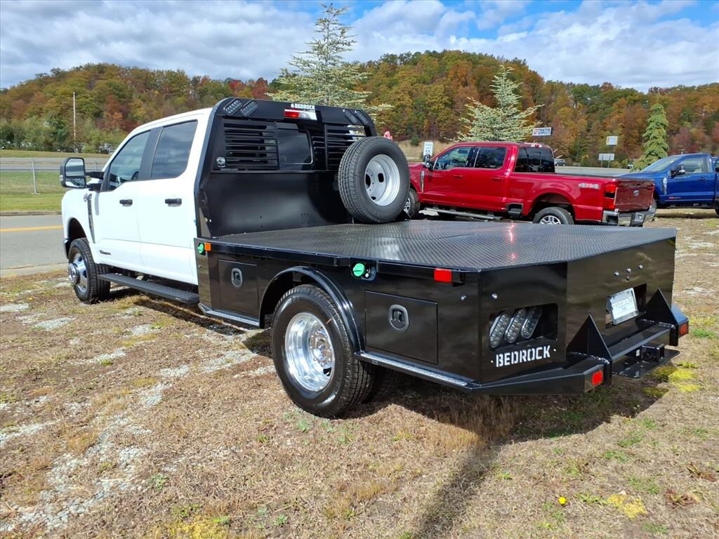 New 2026 Ford F-350 Chassis Truck Crew Cab