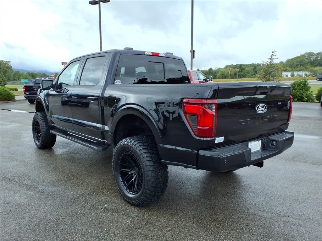 New 2025 Ford F-150 XLT Truck SuperCrew Cab
