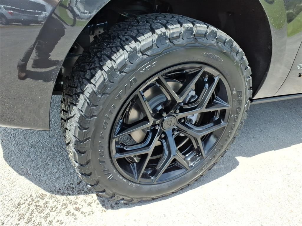 New 2027 Ford Expedition Tremor SUV