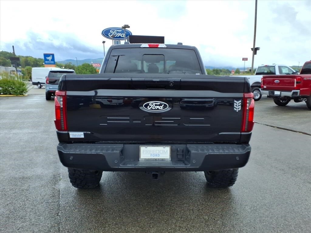 New 2025 Ford F-150 XLT Truck SuperCrew Cab