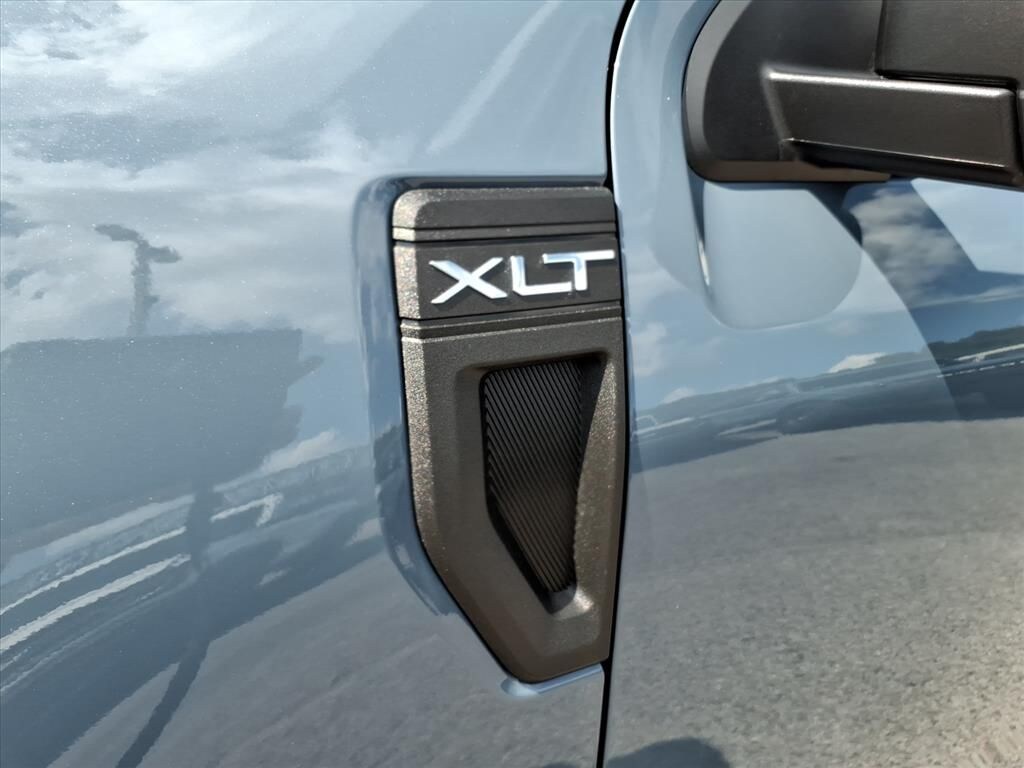 New 2026 Ford Maverick XLT Truck SuperCrew