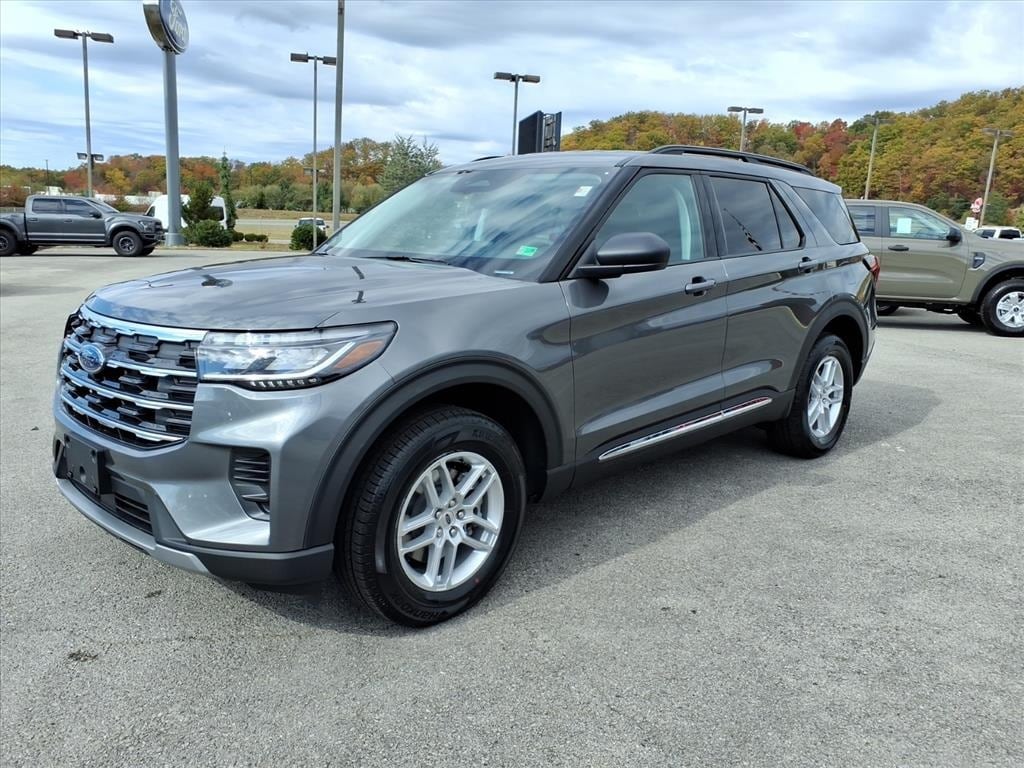 New 2025 Ford Explorer Active SUV