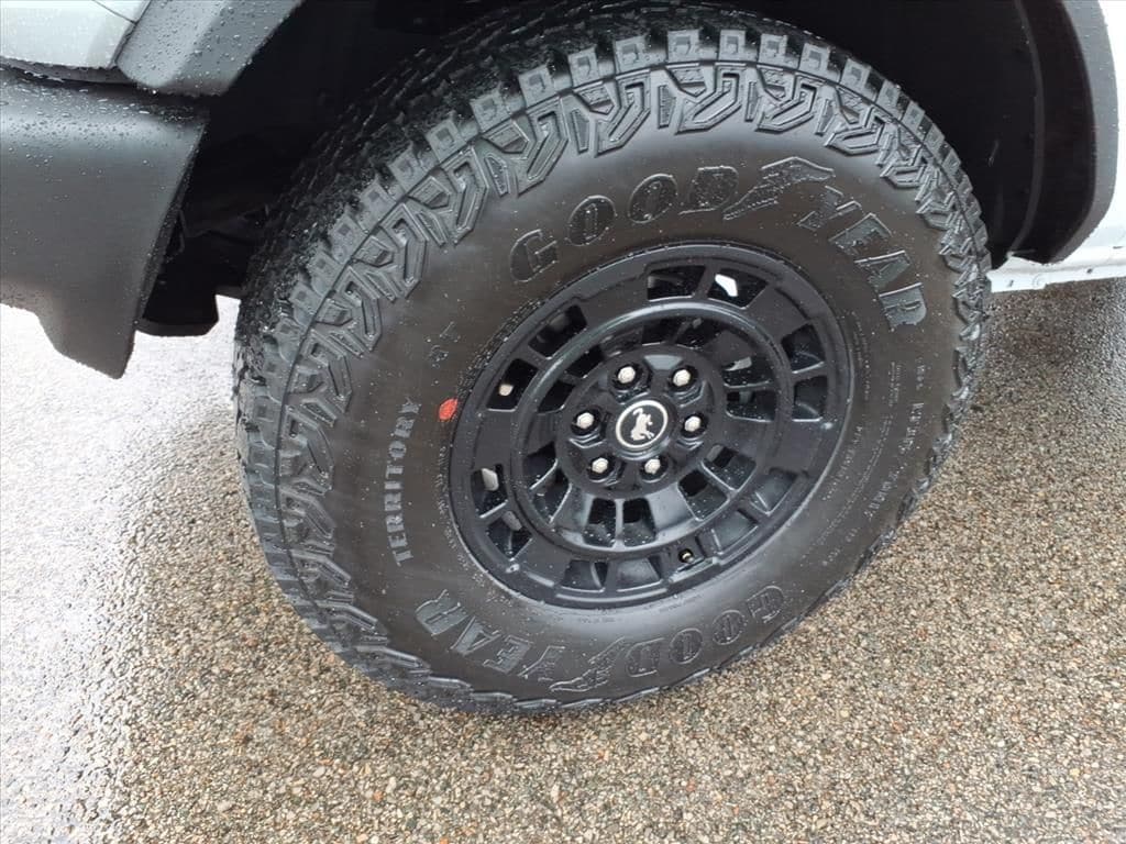 New 2026 Ford Bronco Base SUV