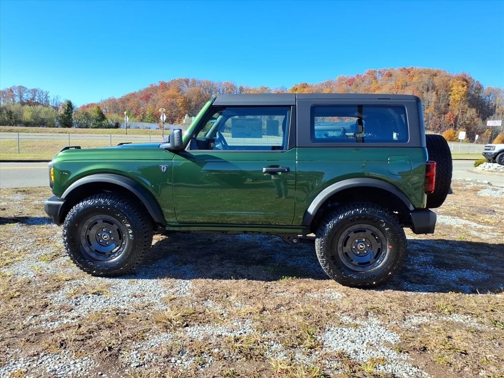 New 2025 Ford Bronco Base SUV