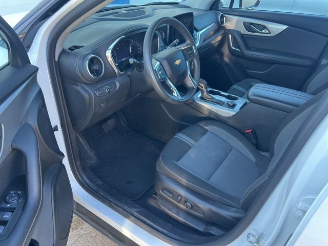 2023 Chevrolet Blazer 2LT photo 2