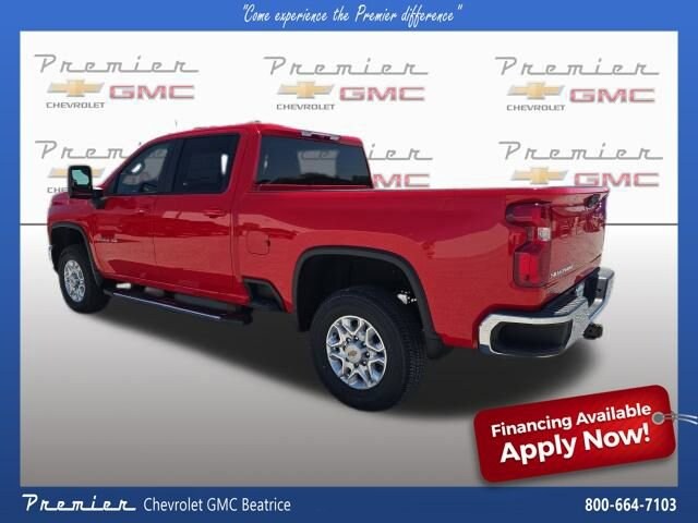 2025 Chevrolet Silverado 2500HD LT photo 3
