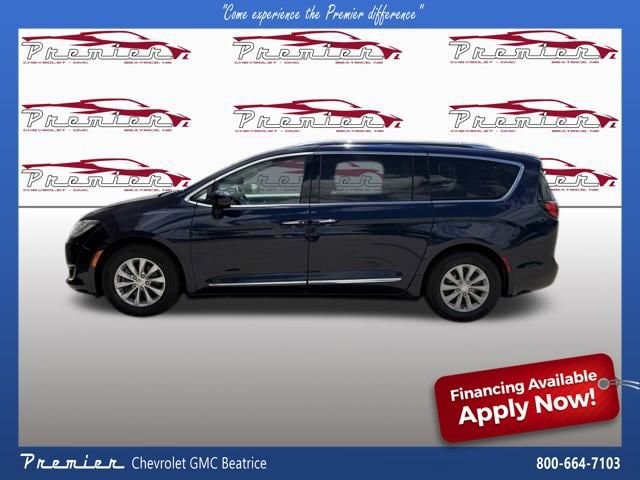 Used 2020 Chrysler Pacifica Touring L with VIN 2C4RC1BG3LR101865 for sale in Beatrice, NE
