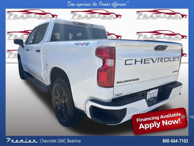 2025 Chevrolet Silverado 1500 Custom photo 2