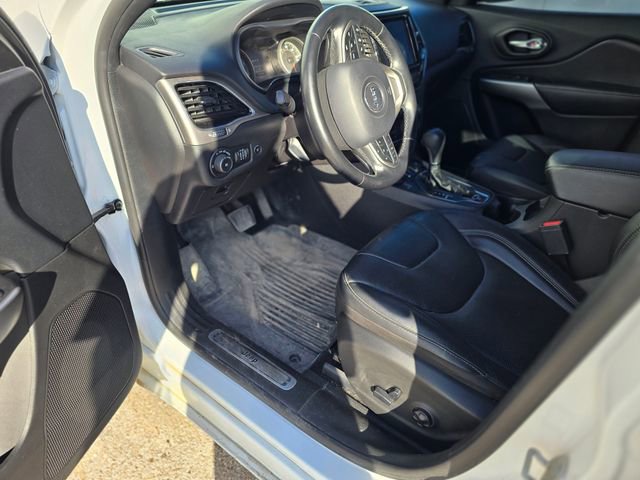 2020 Jeep Cherokee High Altitude photo 2