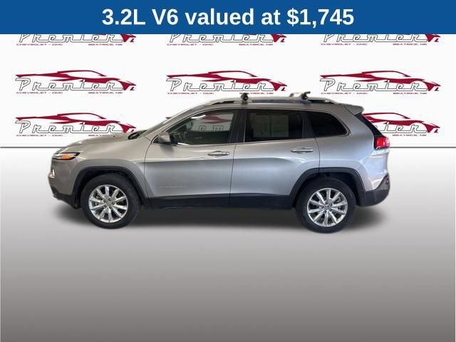 Used 2016 Jeep Cherokee Limited with VIN 1C4PJMDS3GW310472 for sale in Beatrice, NE