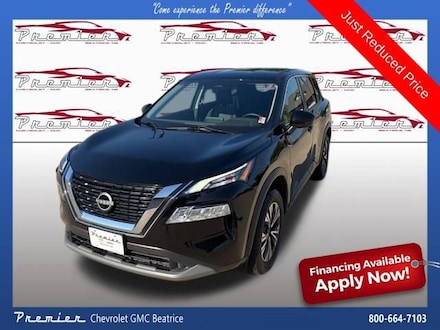 2022 Nissan Rogue SV