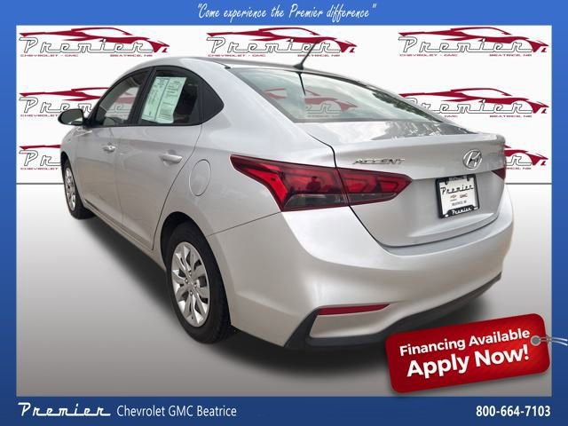 2021 Hyundai Accent SE photo 3