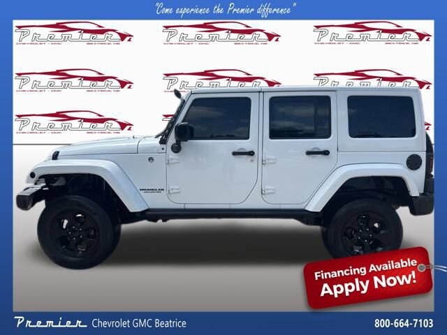 2015 Jeep Wrangler Unlimited Altitude photo 2