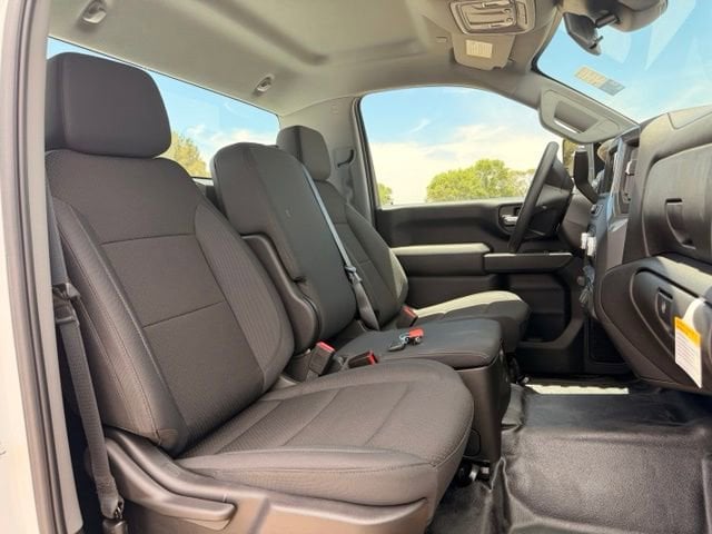 2026 GMC Sierra 2500HD Pro - Photo 10