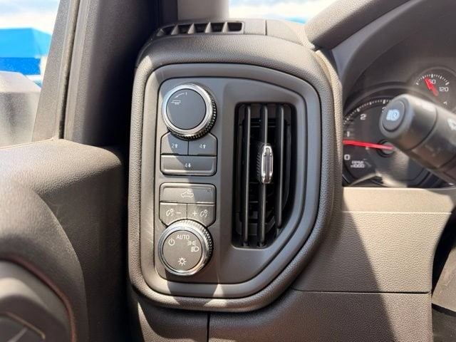 2026 GMC Sierra 2500HD Pro - Photo 14
