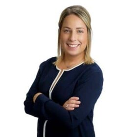 Staff member Amy Franco from ID_5e3b37