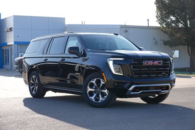 2026 GMC Yukon 4WD AT4 Ultimate AWD's photo