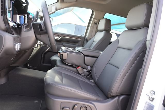 2026 GMC Sierra 2500HD SLT - Photo 18