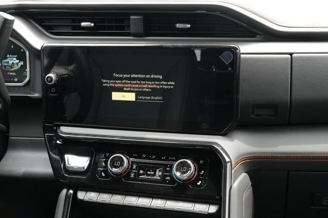 2026 GMC Sierra 2500HD AT4 - Photo 14