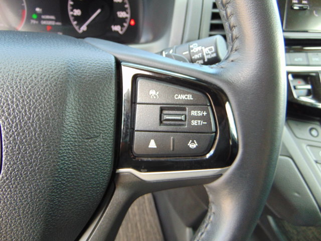 2025 Honda Odyssey EX-L - Photo 17
