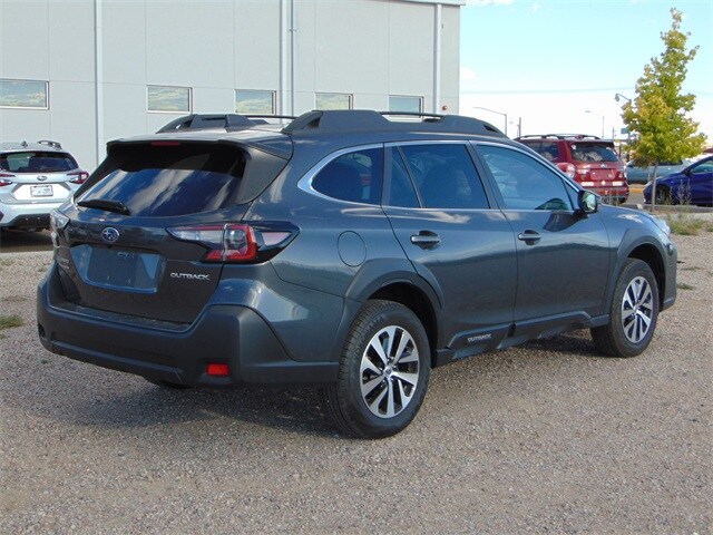 2023 Subaru Outback Premium photo 4