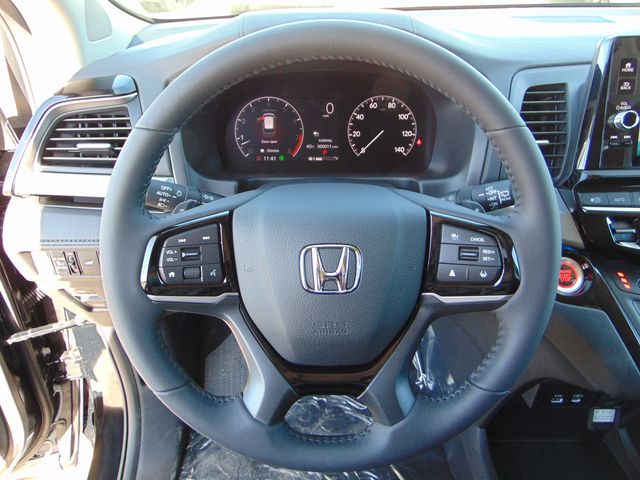 2026 Honda Odyssey Touring - Photo 15