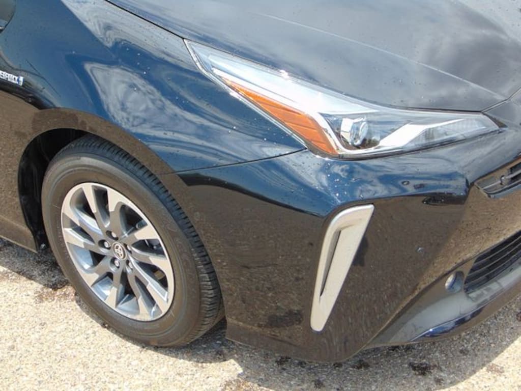 Used 2022 Toyota Prius Limited Hatchback