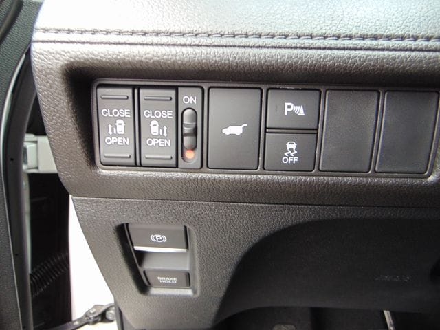 2026 Honda Odyssey Touring - Photo 19