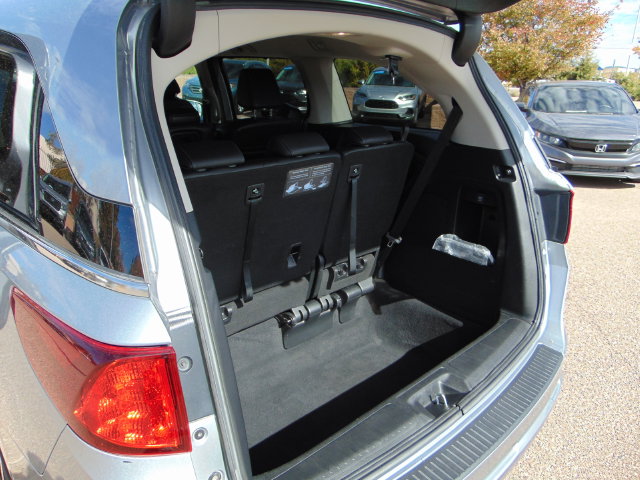 2025 Honda Odyssey EX-L - Photo 24