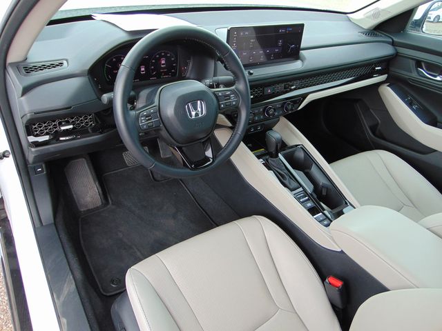 2025 Honda Accord Hybrid EX-L - Photo 10