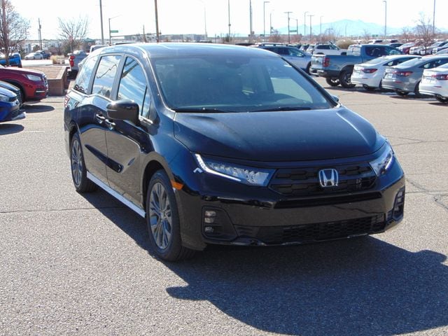 2026 Honda Odyssey Touring - Photo 9