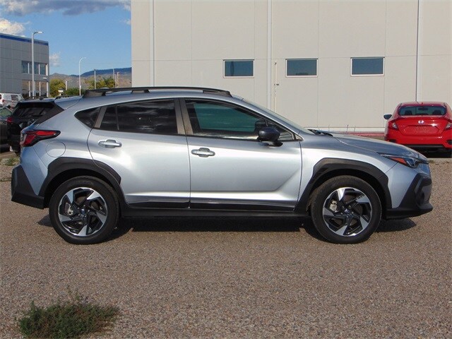 2024 Subaru Crosstrek Limited photo 2