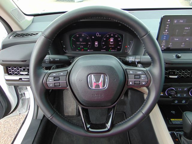 2025 Honda Accord Hybrid EX-L - Photo 14