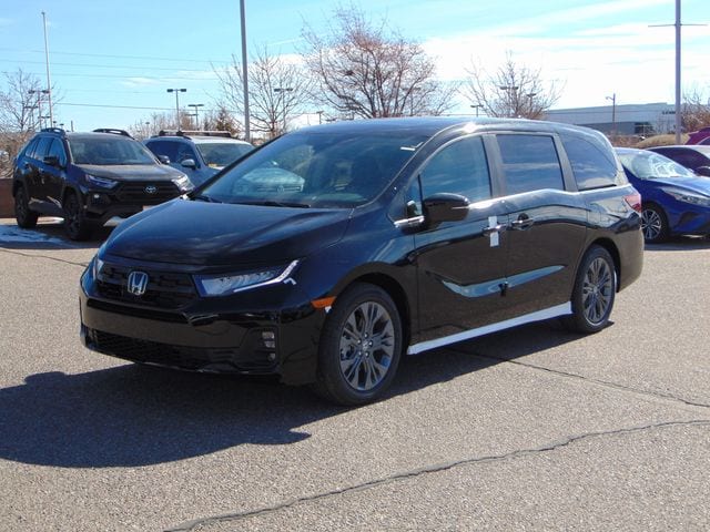 2026 Honda Odyssey Touring - Photo 8