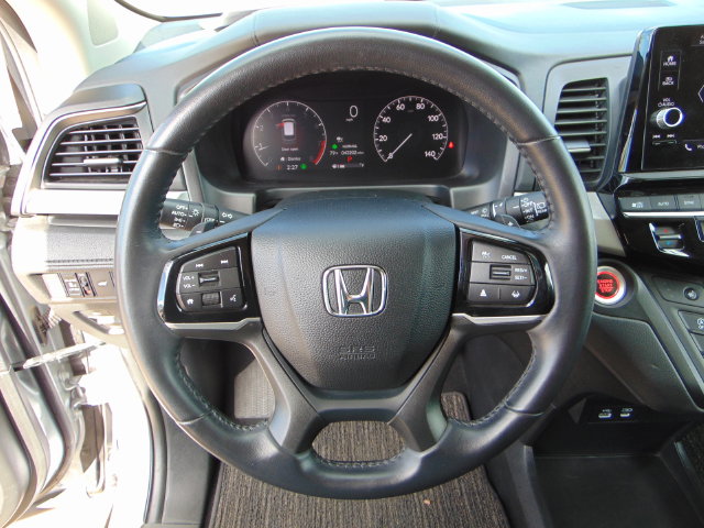 2025 Honda Odyssey EX-L - Photo 15